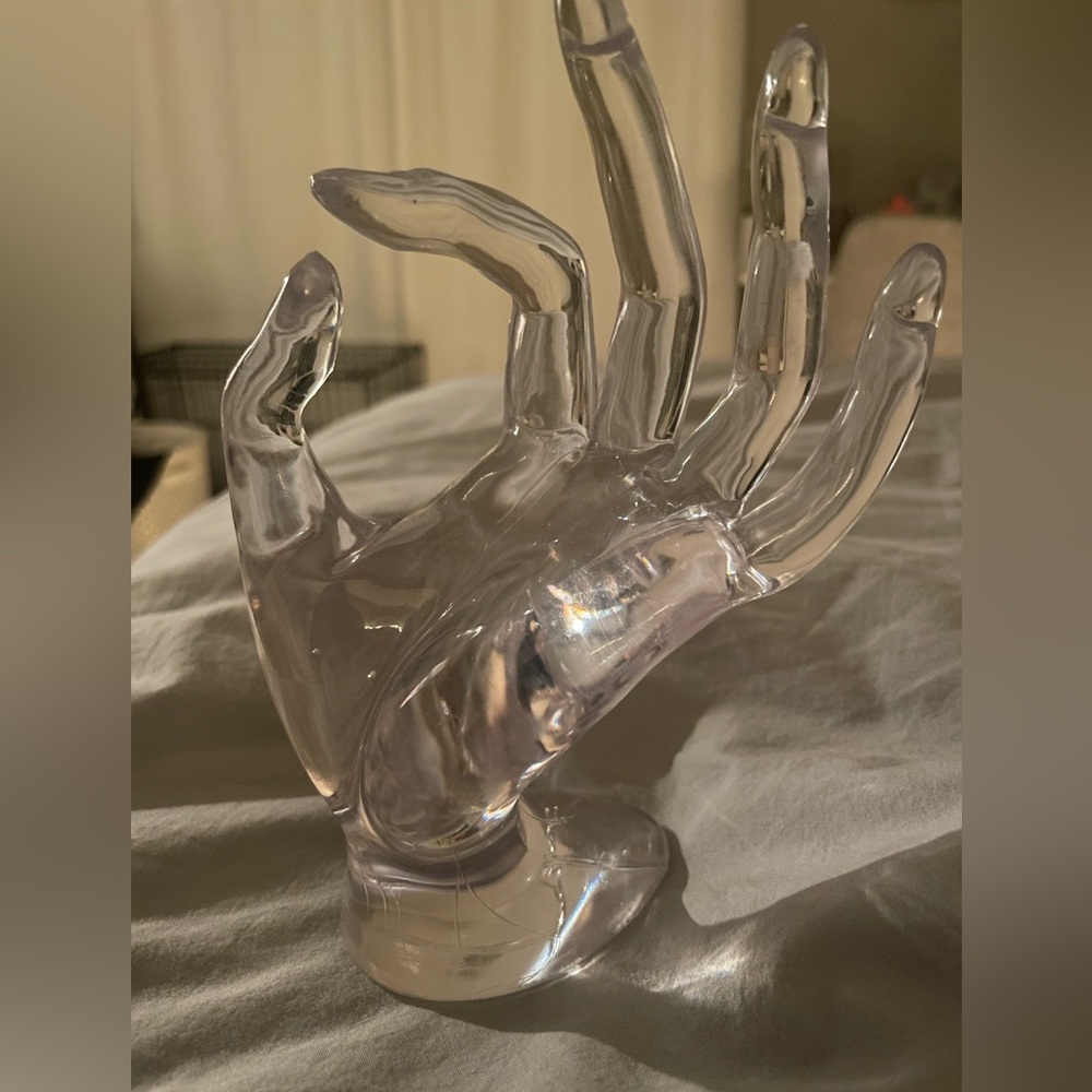ring holder